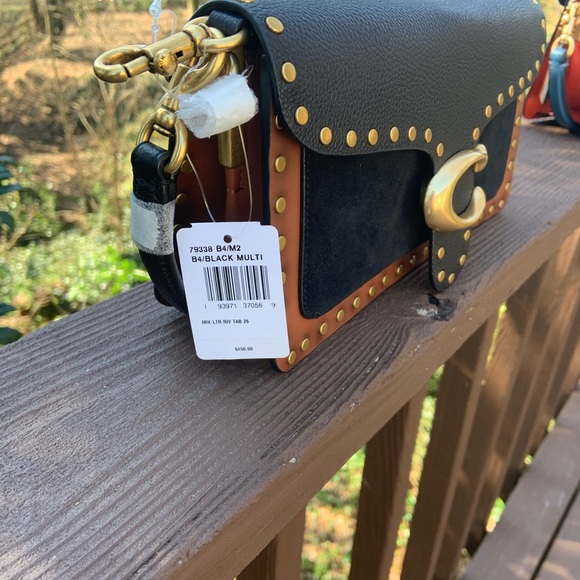 Coach tabby rivets 26 - new with tag has long strap blavk and brown color - Picture 2 of 11